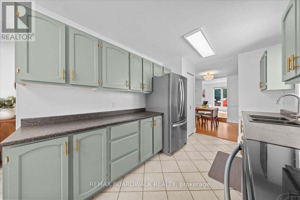 6584 LEGAULT STREET - Image 7