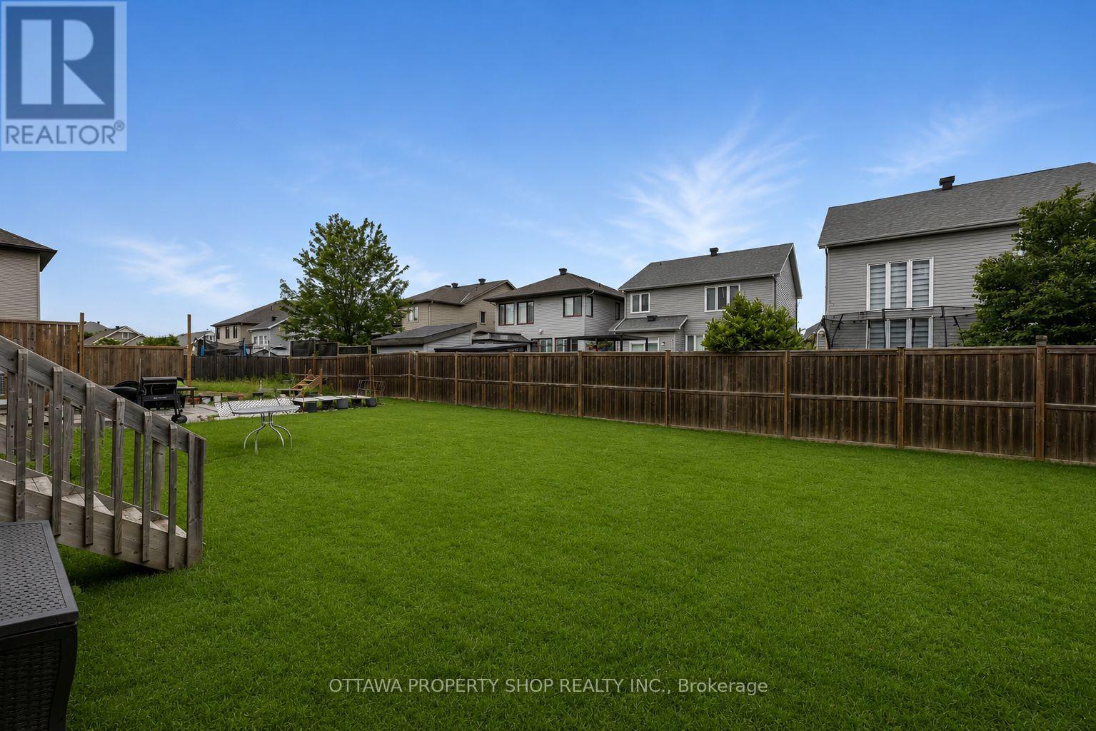 393 LIVERY STREET - Image 24