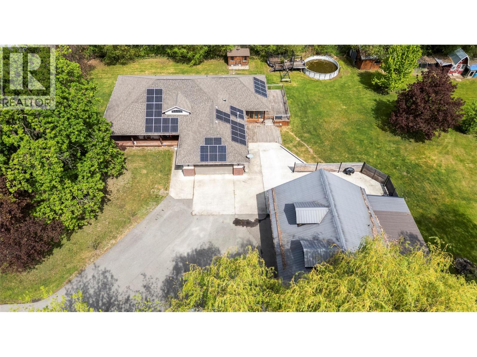 3960 50 Street NE - 31