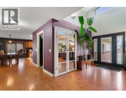 Laundry room - 3960 50 Street Ne, Salmon Arm, BC V1E1Y5 Photo 6