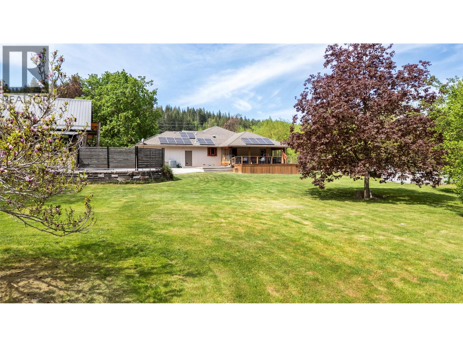 3960 50 Street NE - Image 36