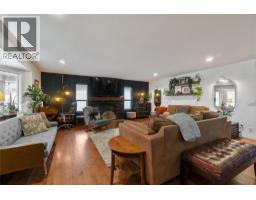 3960 50 Street Ne, Salmon Arm, BC V1E1Y5 Photo 11