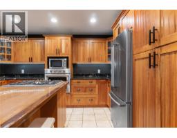 3960 50 Street Ne, Salmon Arm, BC V1E1Y5 Photo 17
