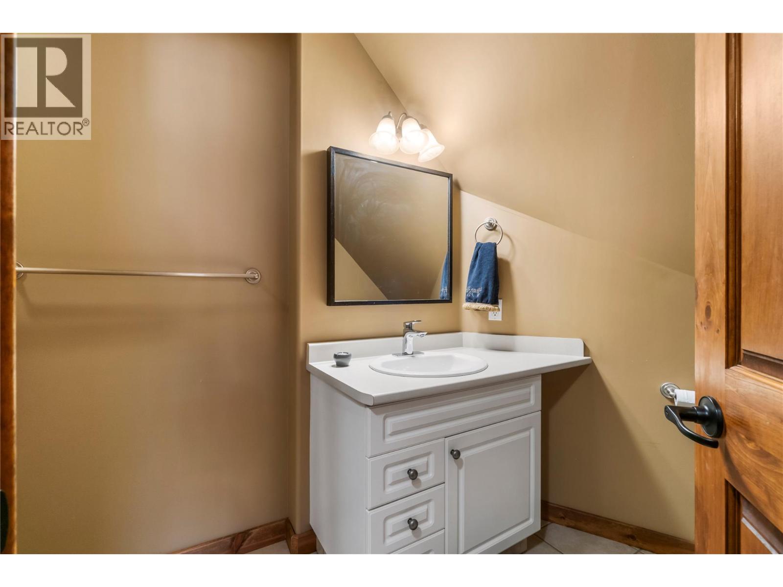 #6 1171 Dieppe Road - 34