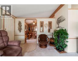 Primary Bedroom - 1361 30 Street Se Unit# 26, Salmon Arm, BC V1E2N4 Photo 6