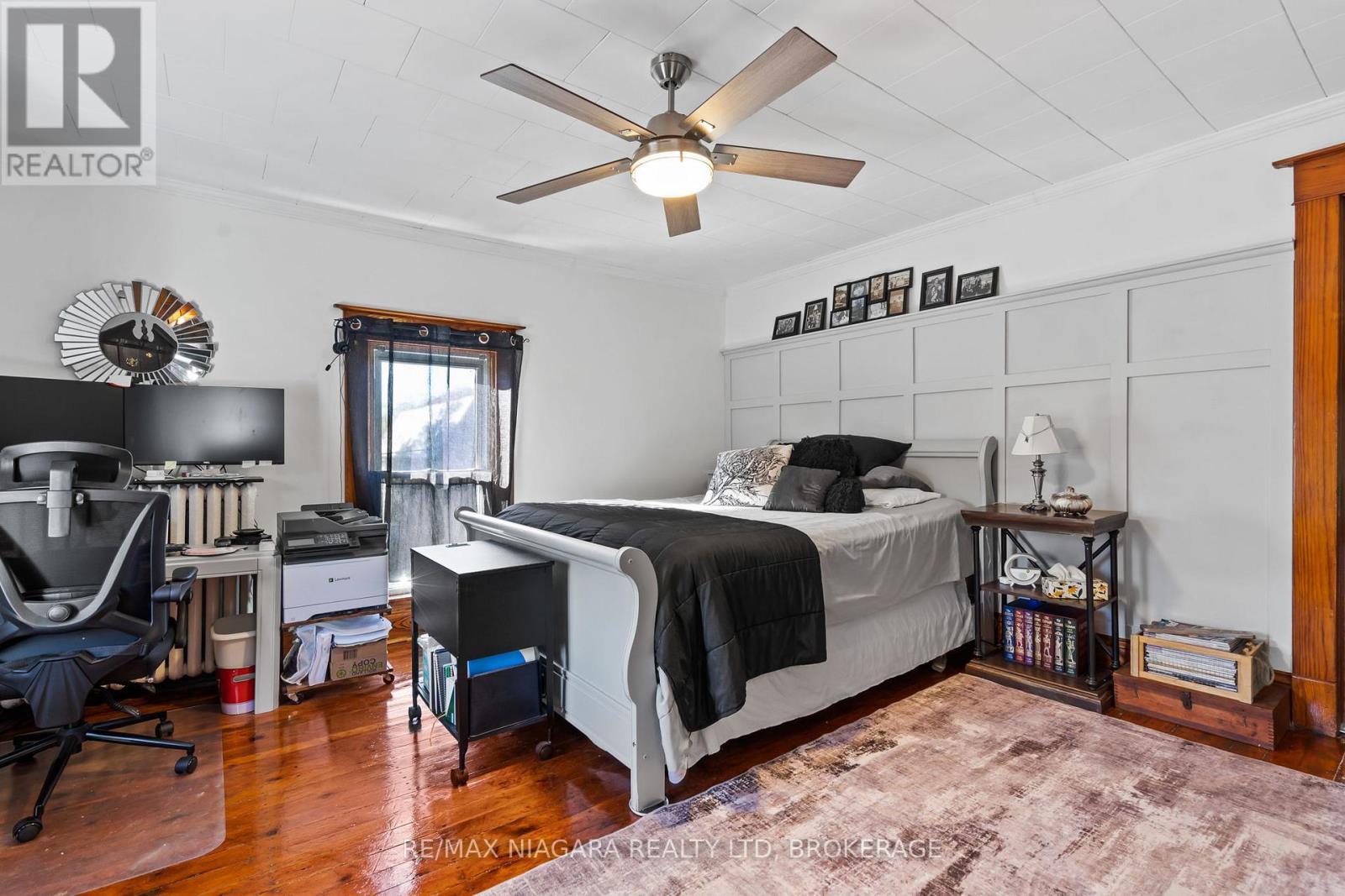 11562 LAKESHORE ROAD - 39