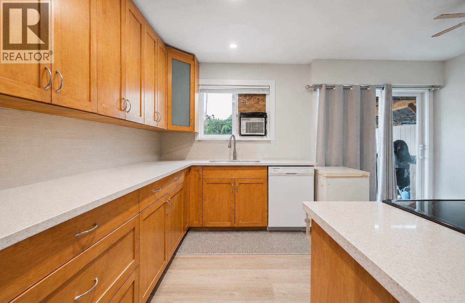4018 Pleasant Valley Road - 23