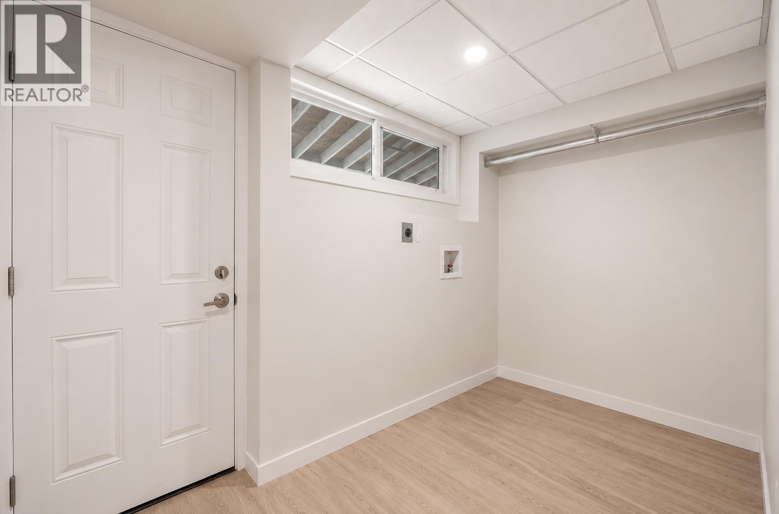 4018 Pleasant Valley Road - Image 38