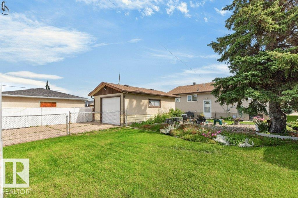 13526 91 ST NW - Image 32