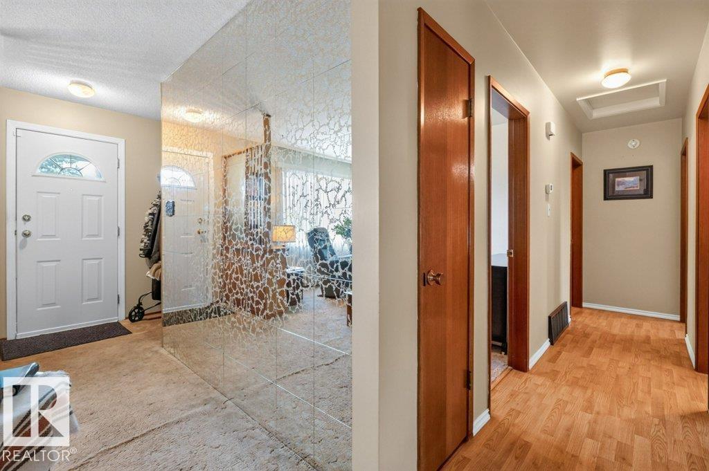 13526 91 ST NW - 13