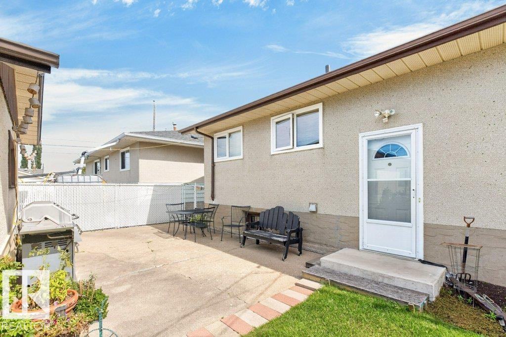 13526 91 ST NW - Image 34
