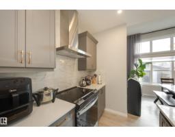 9943 227 St Nw, Edmonton, AB T5T7V1 Photo 15
