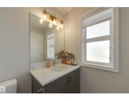 9943 227 St Nw, Edmonton, AB T5T7V1 Photo 36