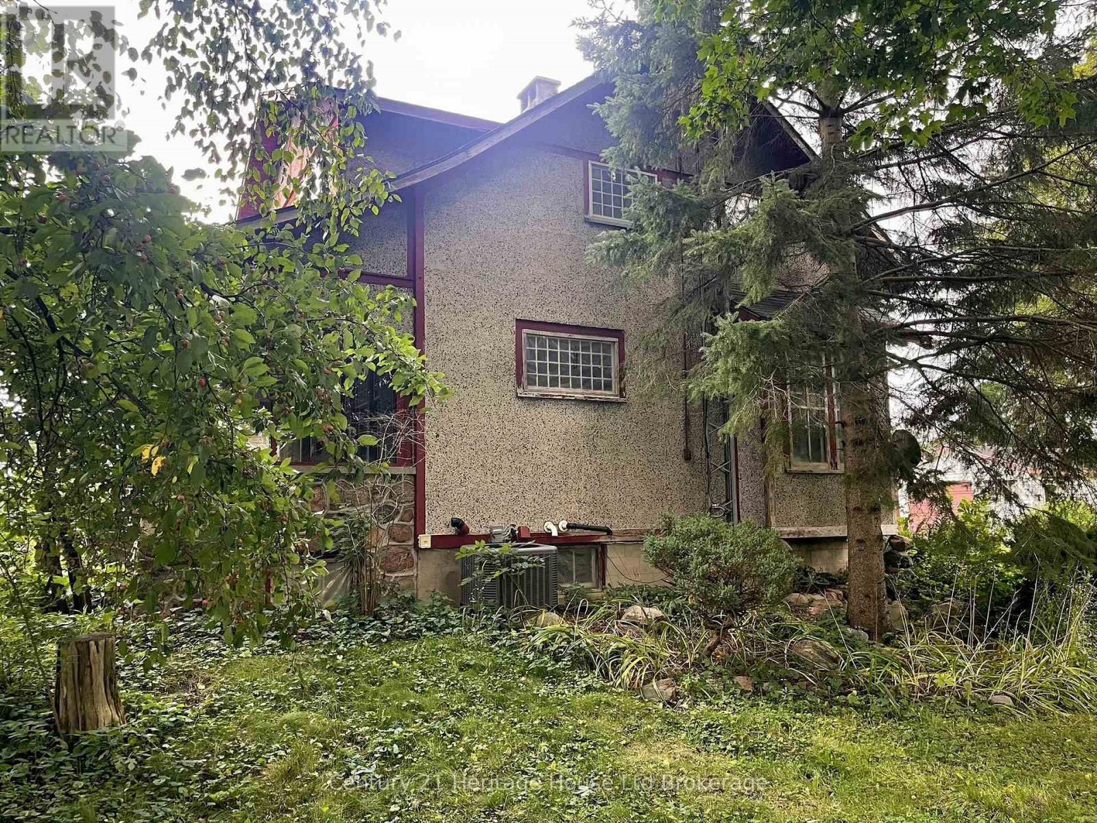 11 ADAMS STREET - Image 32