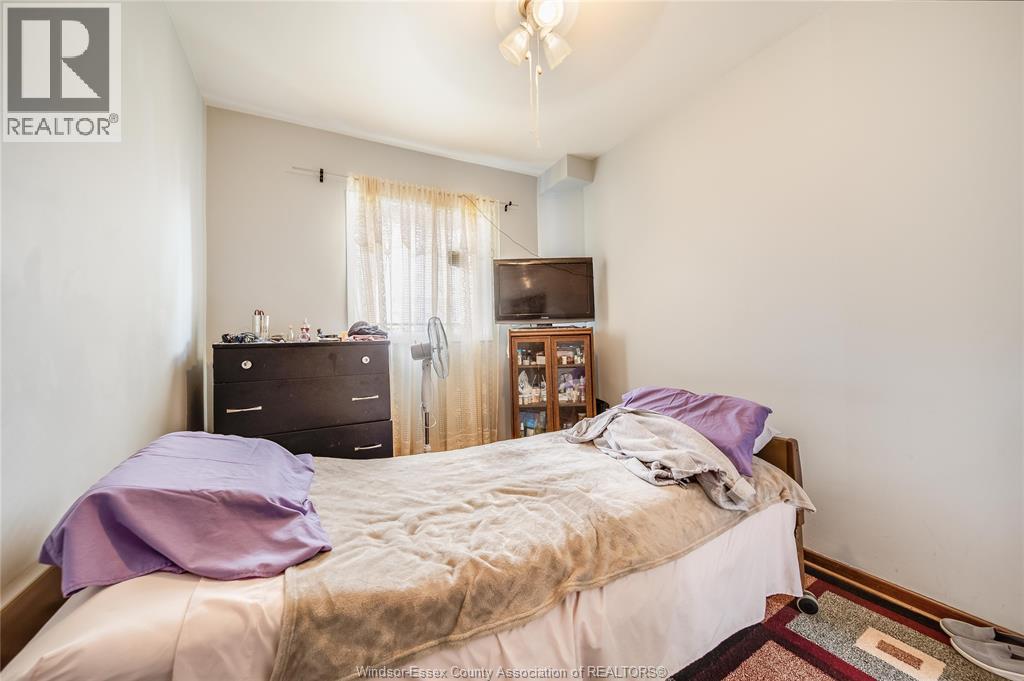 1249 MARENTETTE AVENUE - Image 19