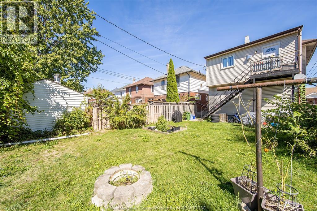 1249 MARENTETTE AVENUE - 36