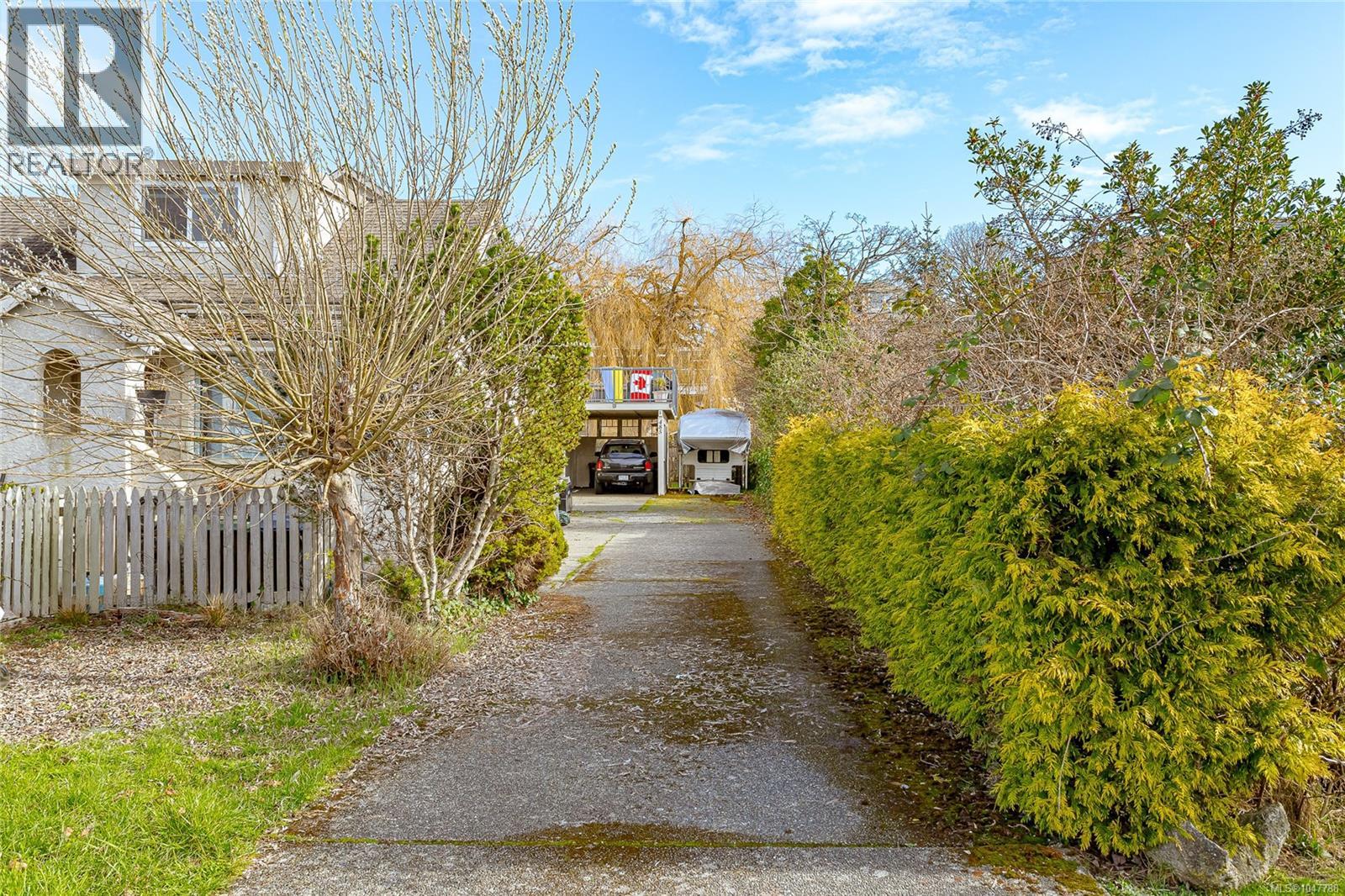 485 Sturdee St - 1