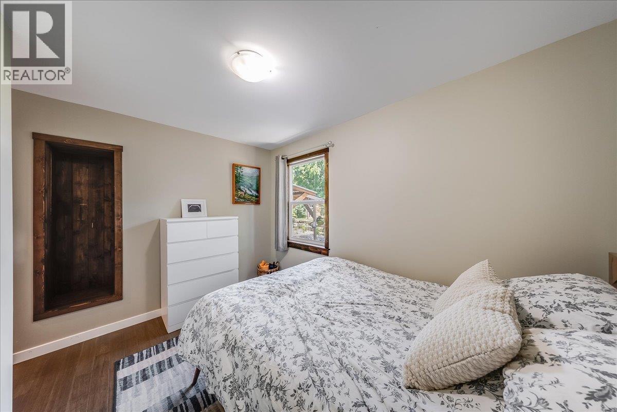 526 12TH Avenue - 20