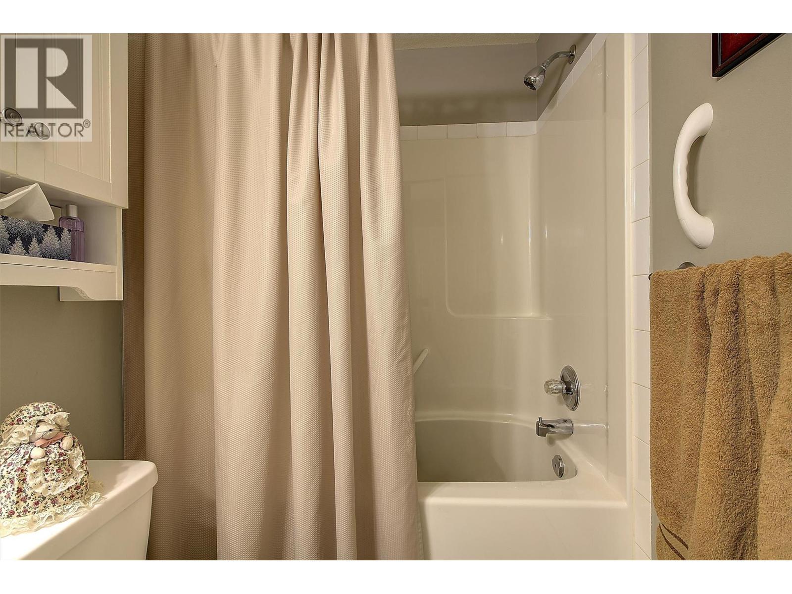 315 Whitman Road Unit# 210, Kelowna