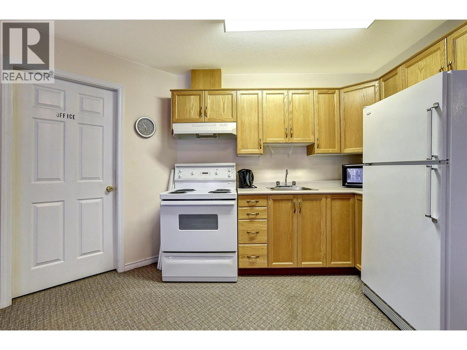 #210 315 Whitman Road - 39