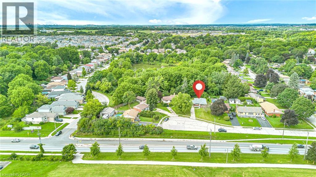 284 CEDAR Crescent - Image 48