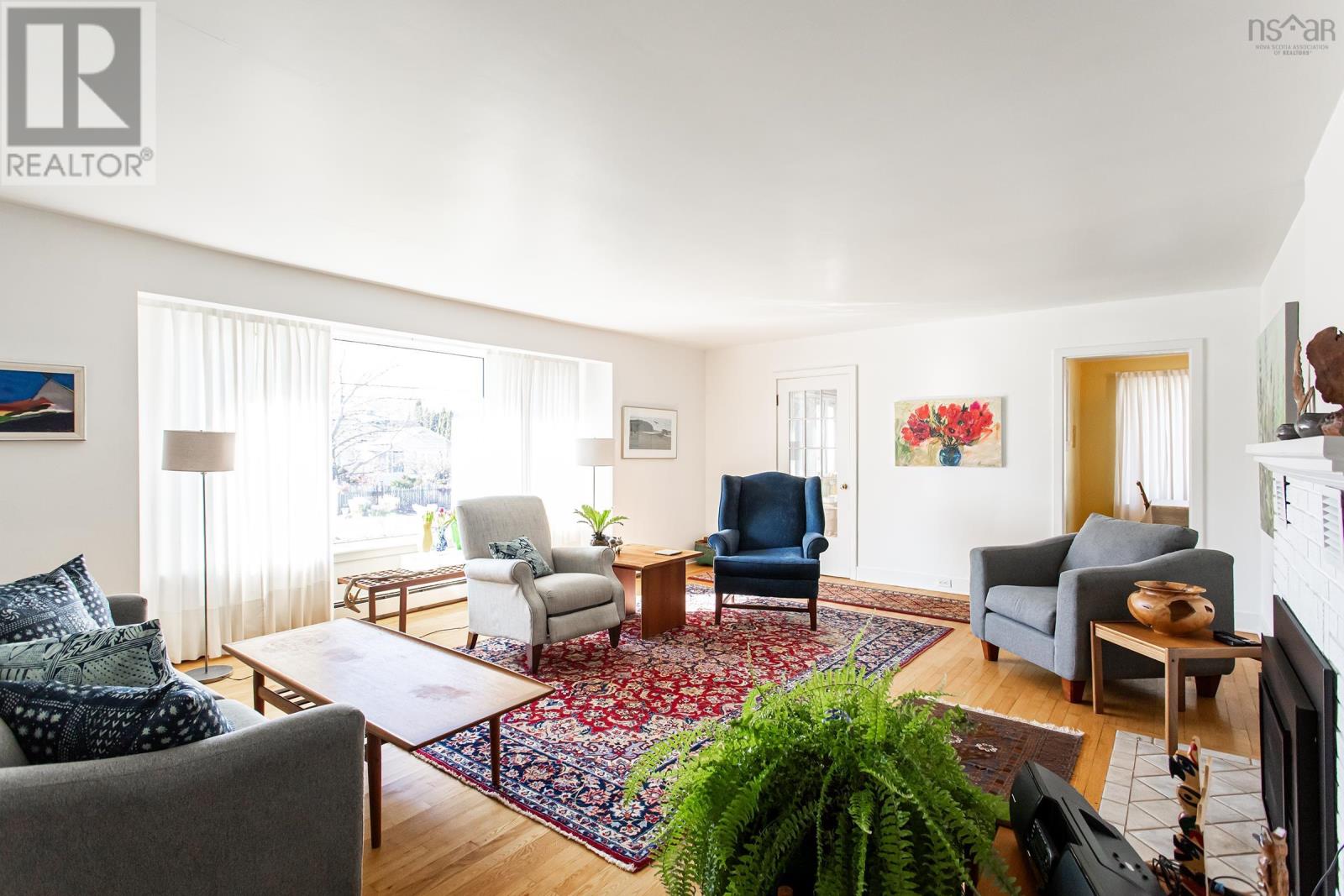 21 Spring Garden Road - 14