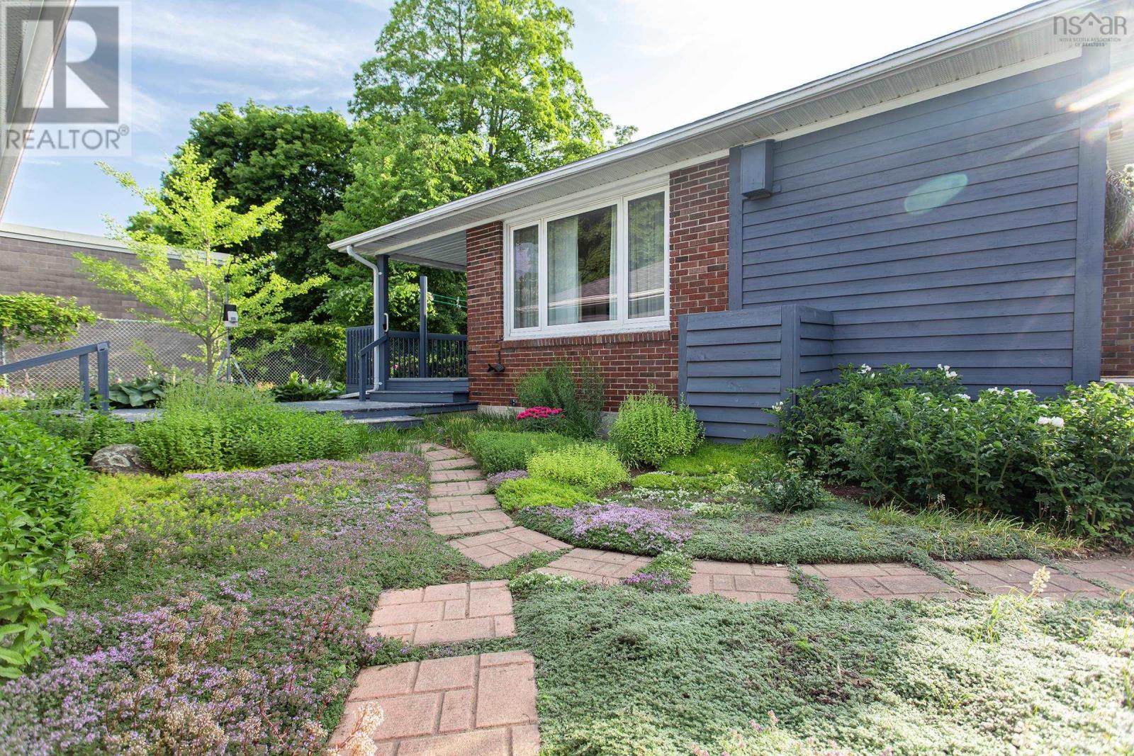 21 Spring Garden Road - 5