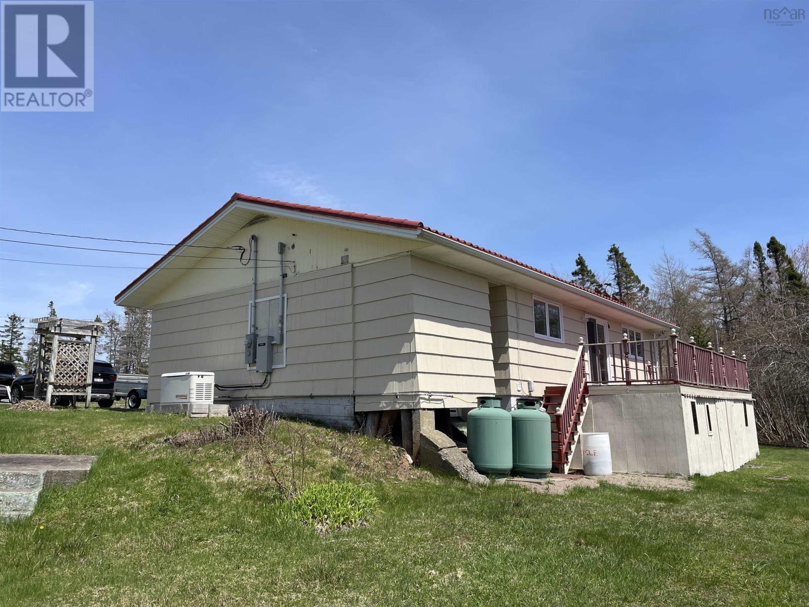 Property 2 of 23 of 346 Grandique Ferry Road