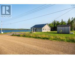 3pc Ensuite bath - 42 Liscomb Wharf Road, Liscomb, NS B0J2A0 Photo 8