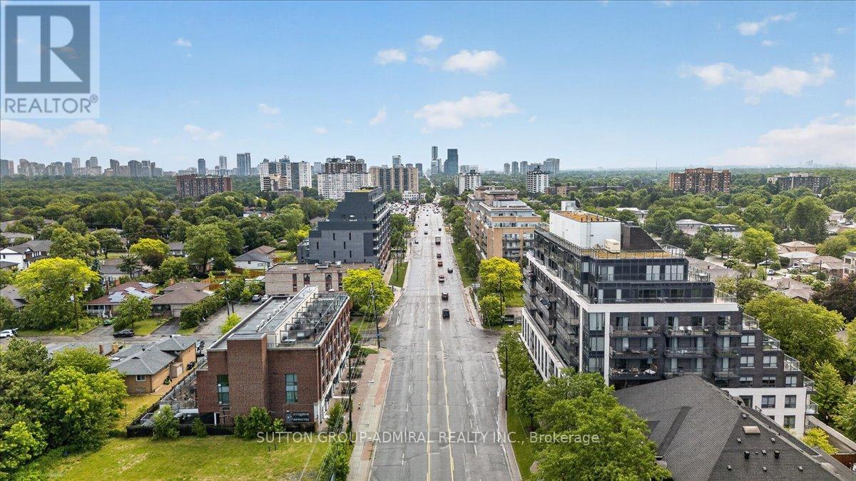 #202 2 MAXWELL STREET - 25