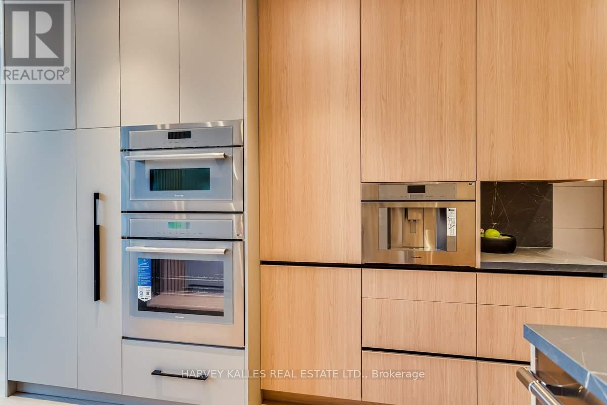 179 PALMERSTON AVENUE - 19