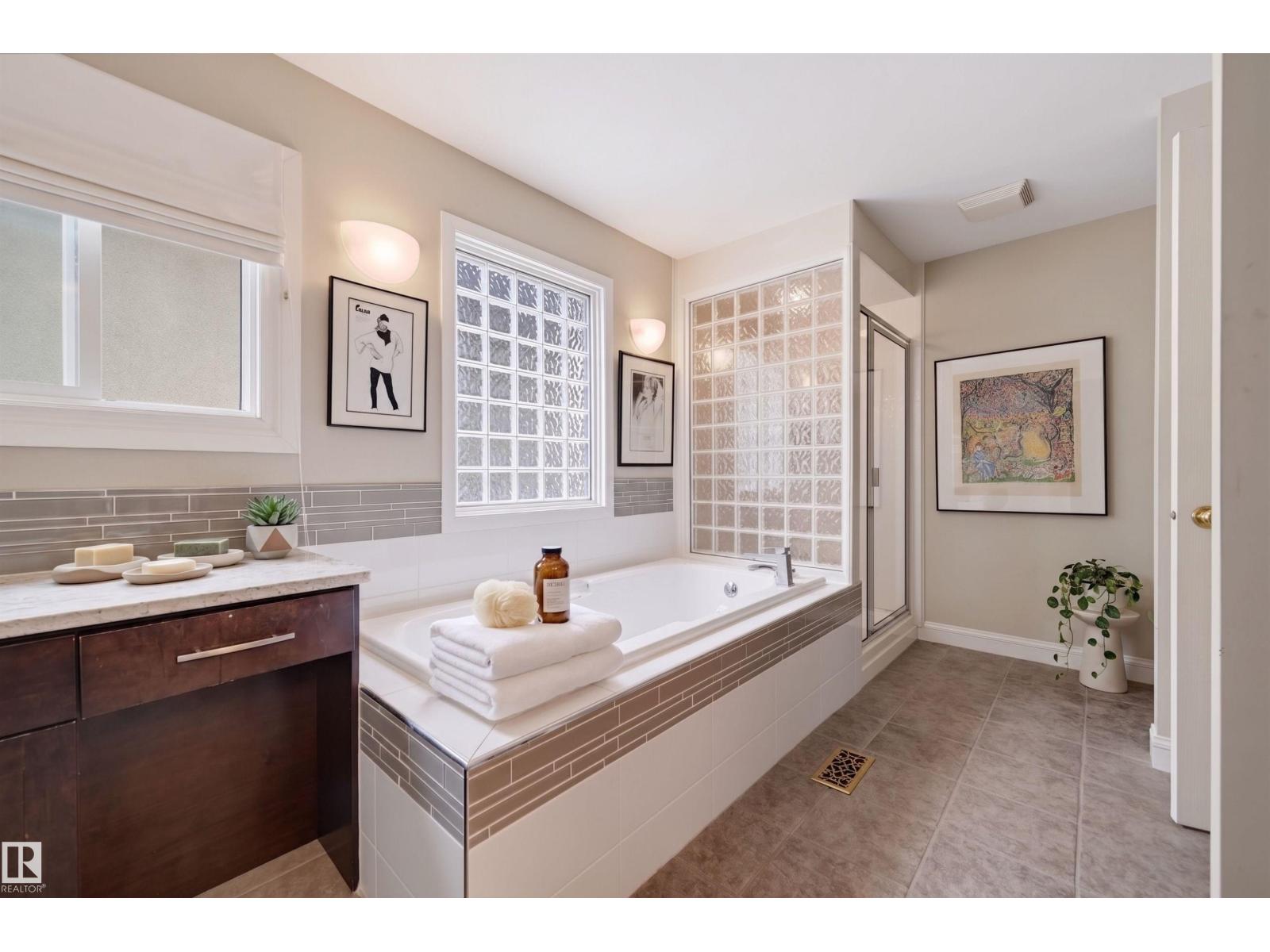 10308 134 ST NW - Image 30
