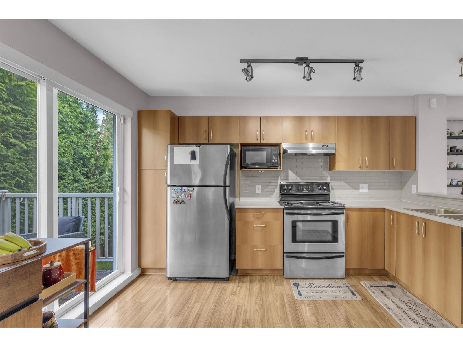 2 Bed, 2 Bath House for Sale in Surrey – 67 15155 62A AVENUE, Surrey – MLS# R3158611 - Image 9