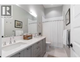 4125 Eagle Bay Road, Eagle Bay, BC V0E1T0 Photo 32