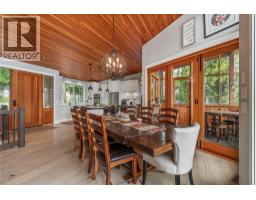 4125 Eagle Bay Road, Eagle Bay, BC V0E1T0 Photo 24