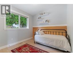 4125 Eagle Bay Road, Eagle Bay, BC V0E1T0 Photo 33