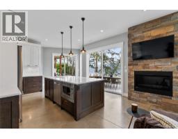 4125 Eagle Bay Road, Eagle Bay, BC V0E1T0 Photo 39