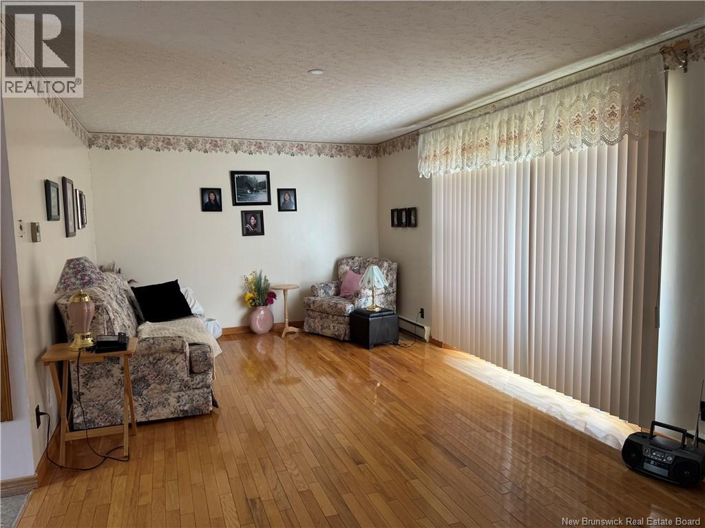 104 Manor Court - 12