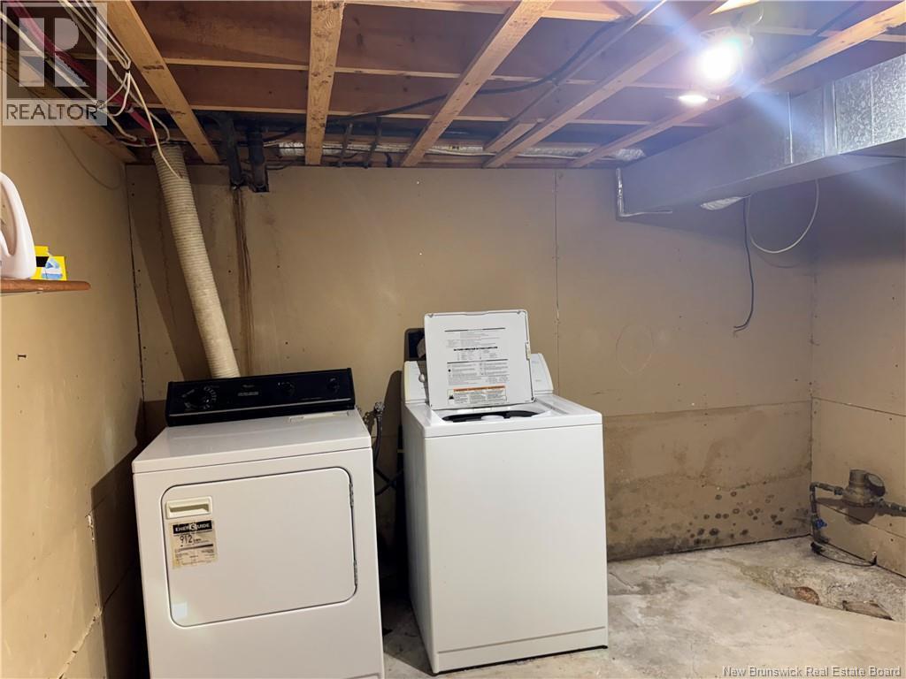 104 Manor Court - Image 32