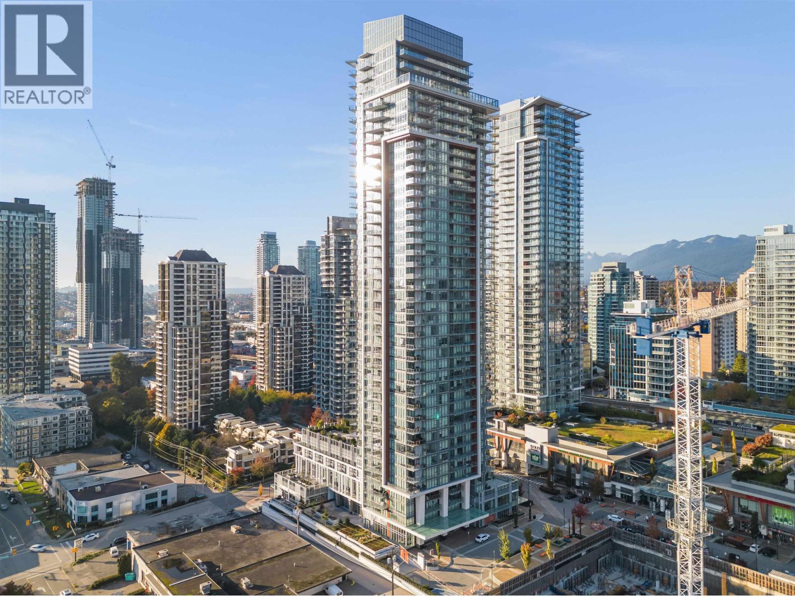 2 Bed, 2 Bath House for Sale in Burnaby – 1808 2085 SKYLINE CRESCENT, Burnaby – MLS# R3158564 - Image 38
