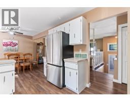 Dining room - 713 Hemlock Crescent S, Sicamous, BC V0E2V1 Photo 10