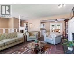 713 Hemlock Crescent S, Sicamous, BC V0E2V1 Photo 13