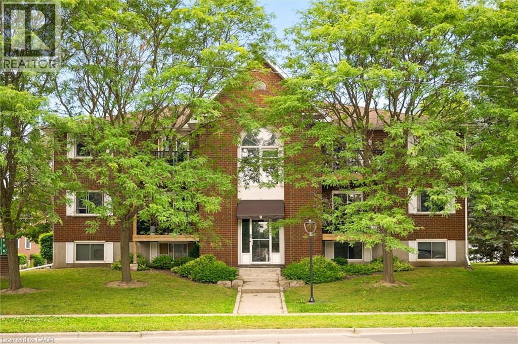 565 GREENFIELD Avenue Unit# 912