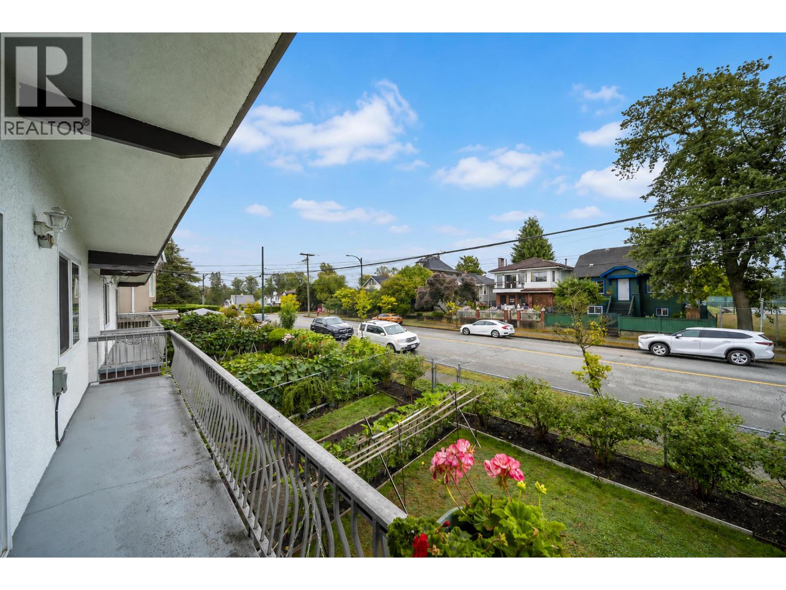 4657 SLOCAN STREET, Vancouver