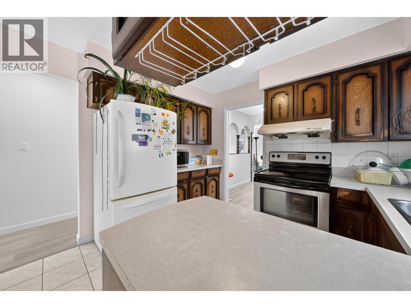 4657 SLOCAN STREET, Vancouver