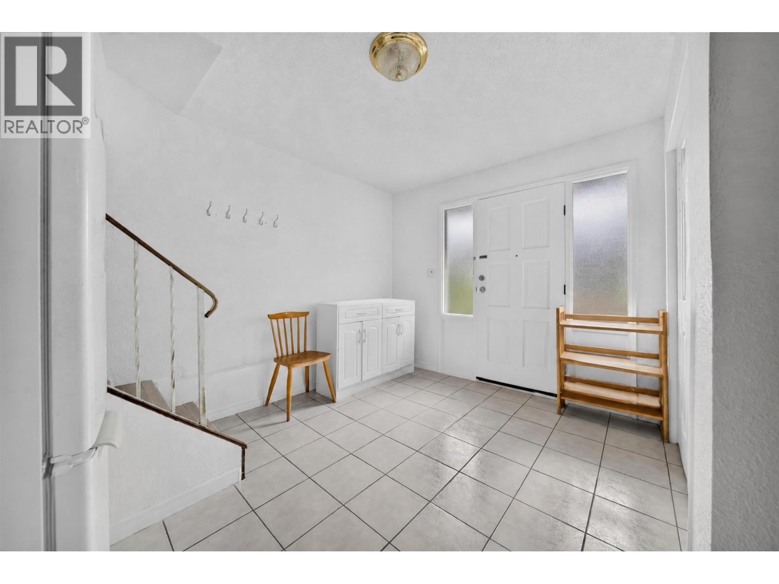 4657 SLOCAN STREET, Vancouver