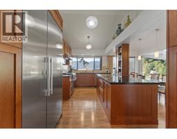 6648 Marine Drive, West Vancouver, BC V7W2S9 Photo 17