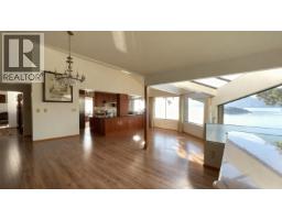 6648 Marine Drive, West Vancouver, BC V7W2S9 Photo 12