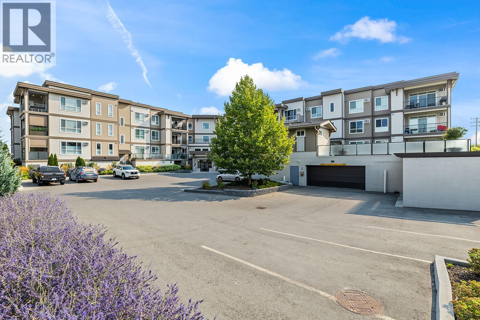 102 3090 Burtch Road, Kelowna