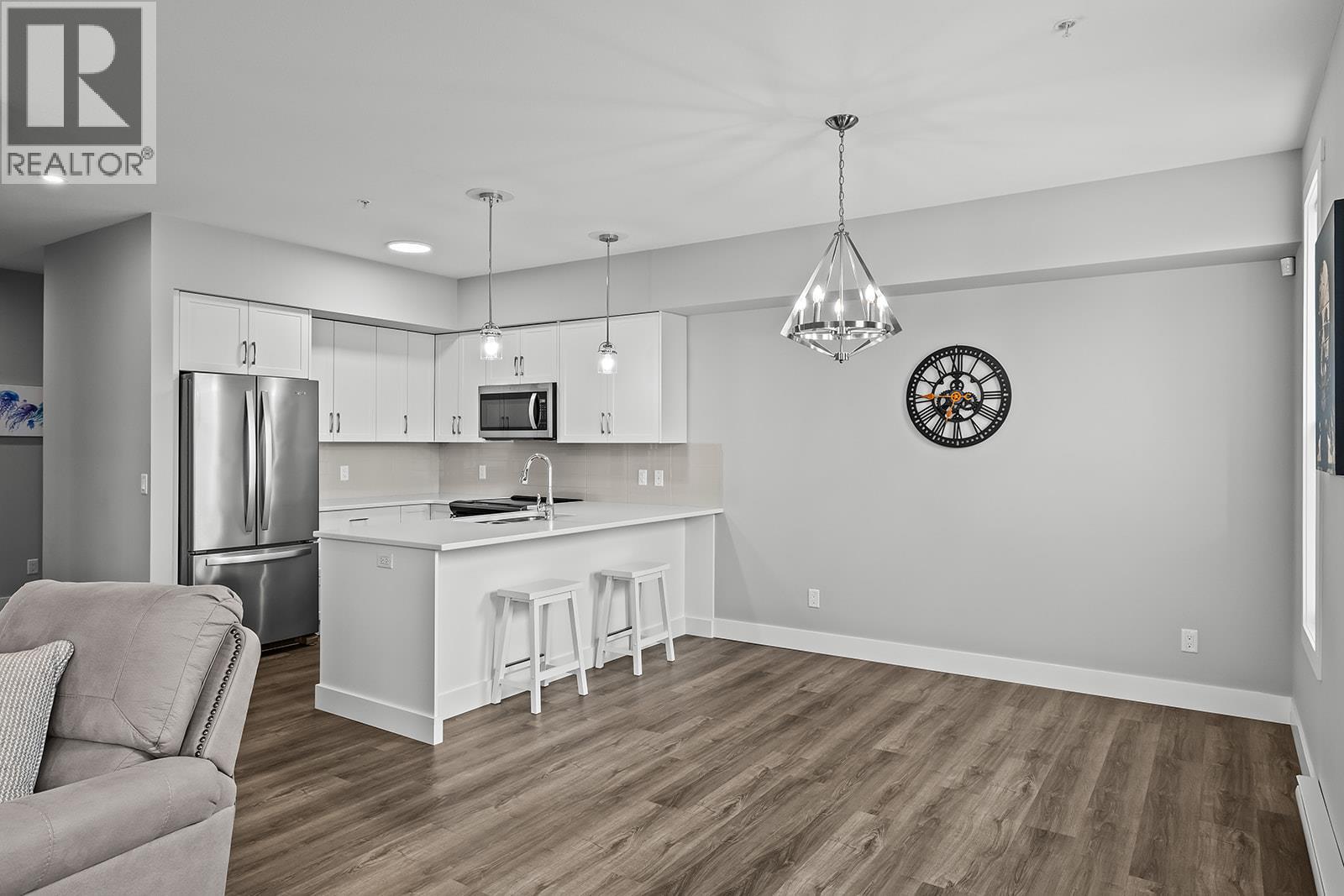 102 3090 Burtch Road, Kelowna